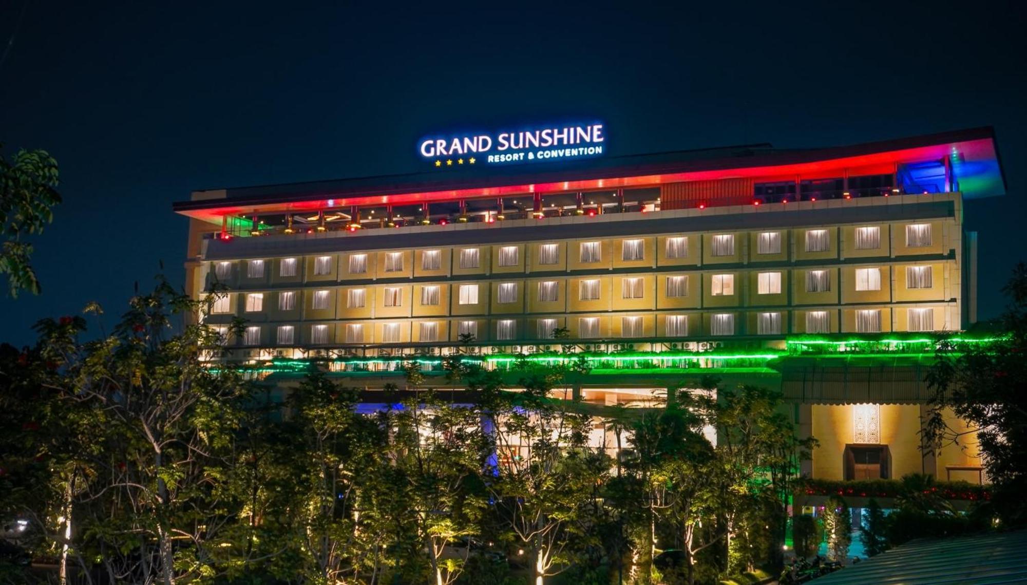 Grand Sunshine Resort & Convention Soreang Exterior photo